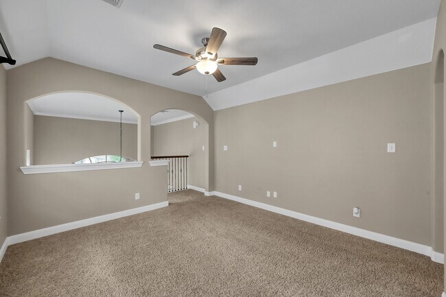 Building Photo - 51 Panterra Way