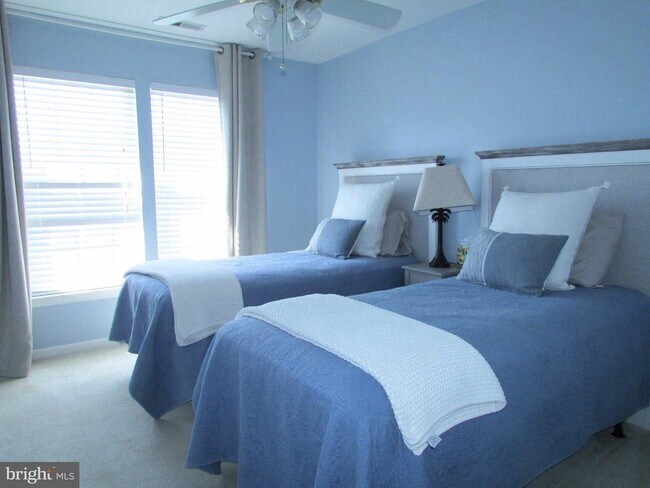 Building Photo - 25835 Teal Court