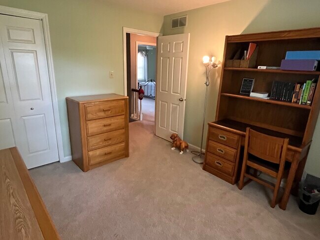 Building Photo - 301 Penns Ln