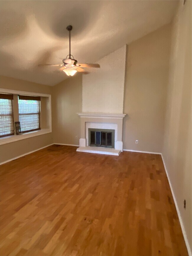 Building Photo - 22503 Dabney Manor Ln