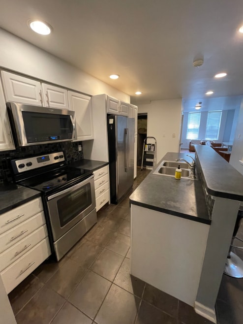 Building Photo - 3925 Baltimore Ave