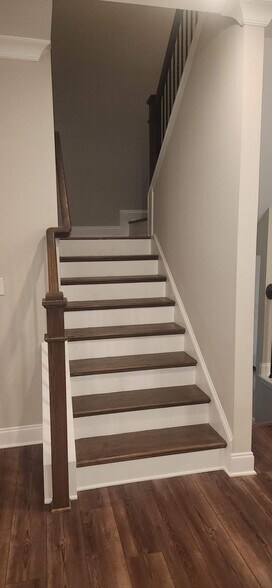 Building Photo - 4560 Mikajack Dr SE