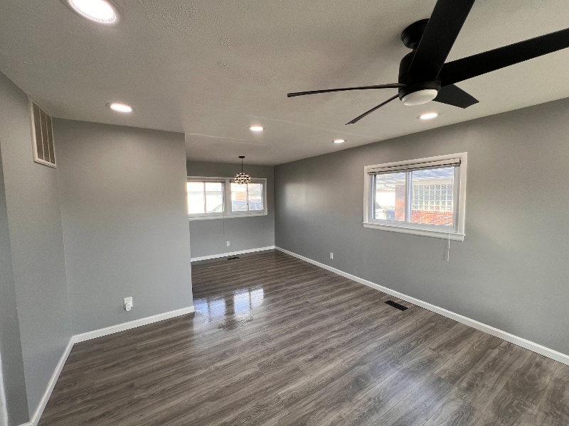 Building Photo - 2802 Flora Ave