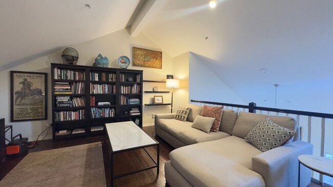 Building Photo - 20641 Medley Ln