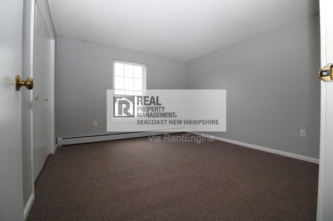 Building Photo - 912 White Cedar Blvd