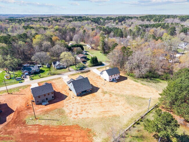 Building Photo - 1030 Gibson Rd