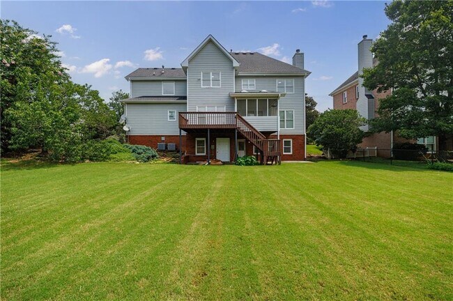 Building Photo - 5795 Dovnick Dr SW
