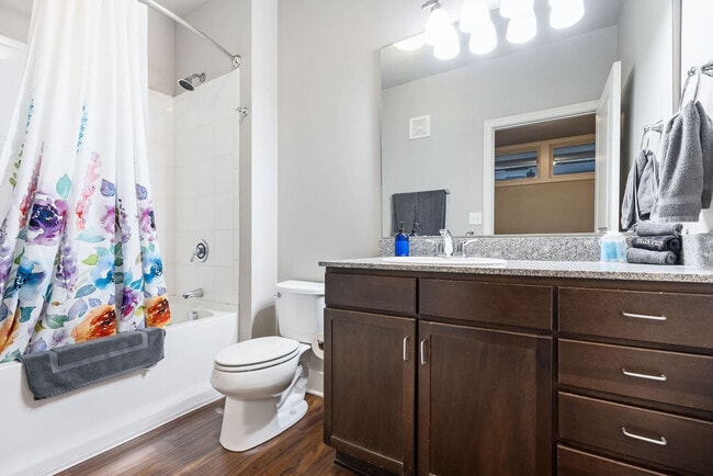 Building Photo - 235 S Delaware St