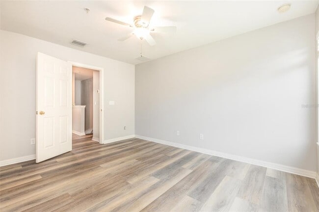 Building Photo - 1125 Grantham Dr