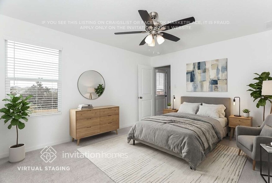 Building Photo - 3225 Roslyn Grist