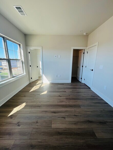 Building Photo - 2615 Wilkinson Pike