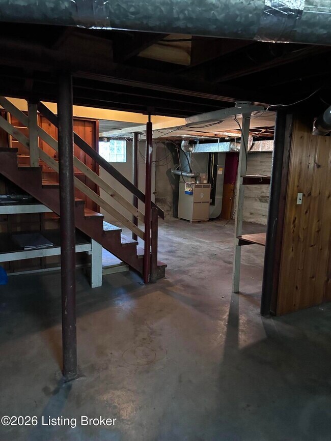 Building Photo - 11801 Wetherby Ave