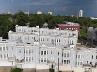 Building Photo - 2 Bed | 2 Bath Condo on Crybaby Hill