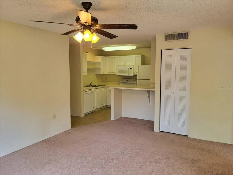 Building Photo - 4107 Chatham Oak Ct