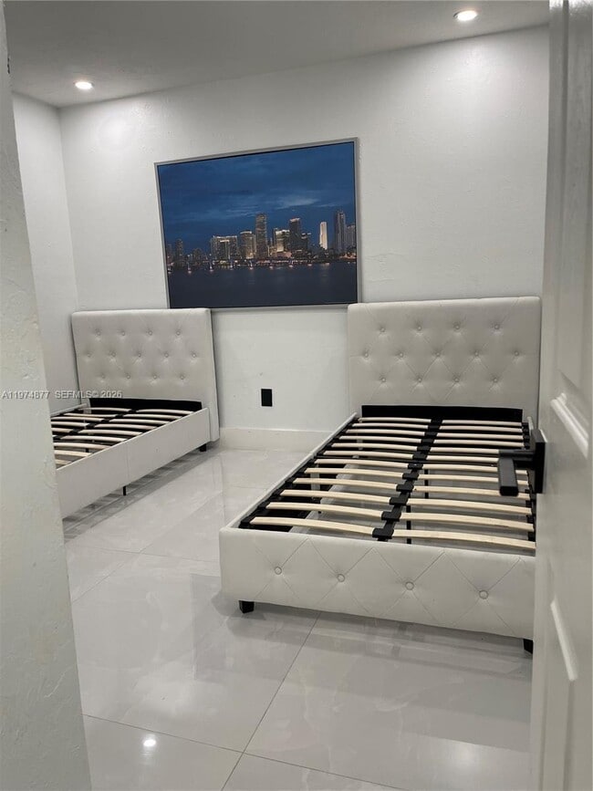 Building Photo - 1791 SW 3rd St