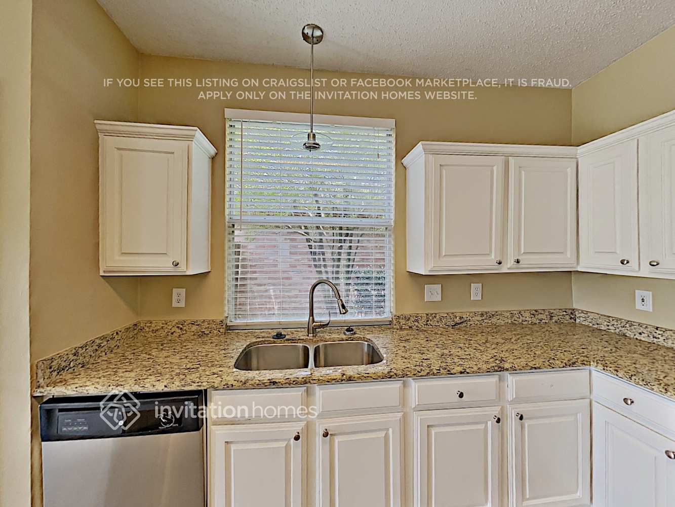 Building Photo - 104 Westbrook Dr