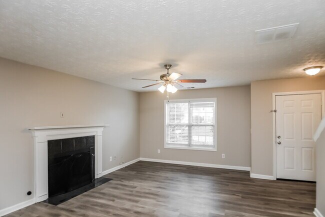 Building Photo - 2662 Rainbow Creek Dr