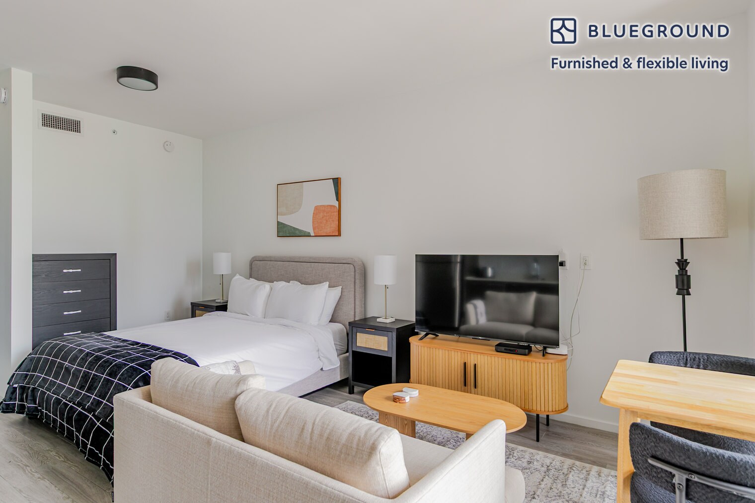 Building Photo - 230 NE 4th St