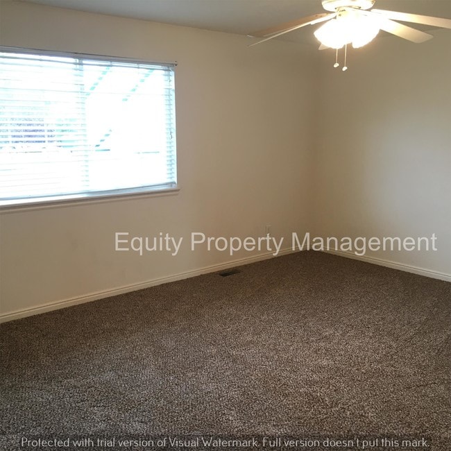 Building Photo - 7034 S 300 E