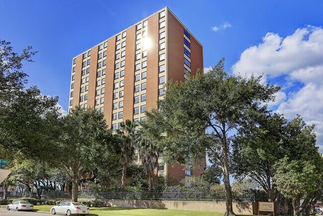 Building Photo - 7520 Hornwood Dr
