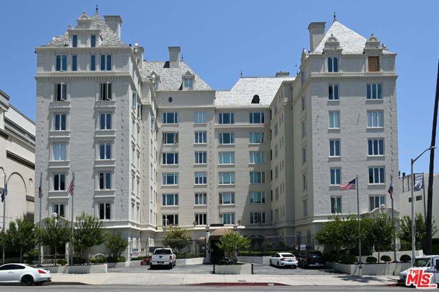 Primary Photo - 1424 N Crescent Heights Blvd