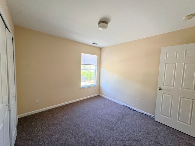 Building Photo - WELCOME TO MILLCREEK(CYPRESS RIDGE)