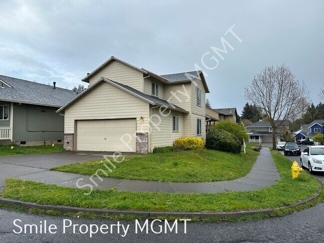 Building Photo - 3 Bedroom House in Happy Valley