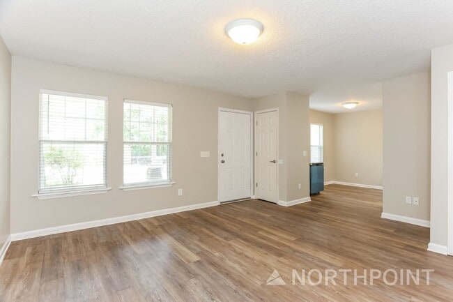 Building Photo - 3 BR/2BA | Newly Renovated Single Family Home | 1-Car Covered Parking | Gated backyard