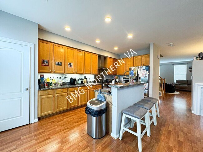 Building Photo - 13363 Colchester Ferry Pl