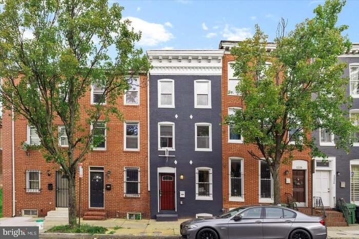 Building Photo - 1230 W Lombard St