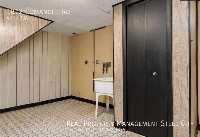 Building Photo - 1812 Comanche Rd