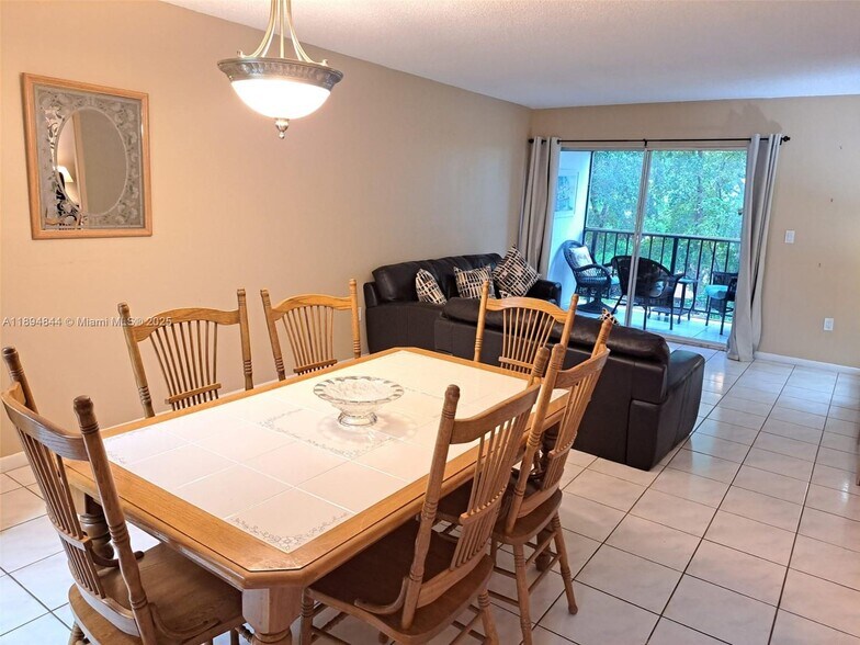 Building Photo - 201 178th Dr