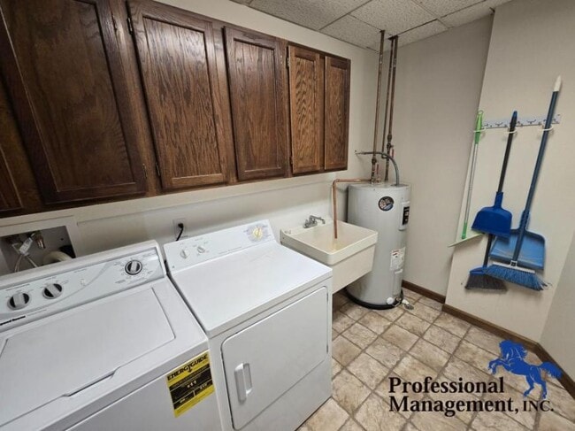 Building Photo - 2 bedroom in Billings MT 59102