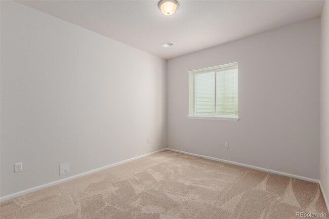 Building Photo - 3827 N Grand Baker Ct