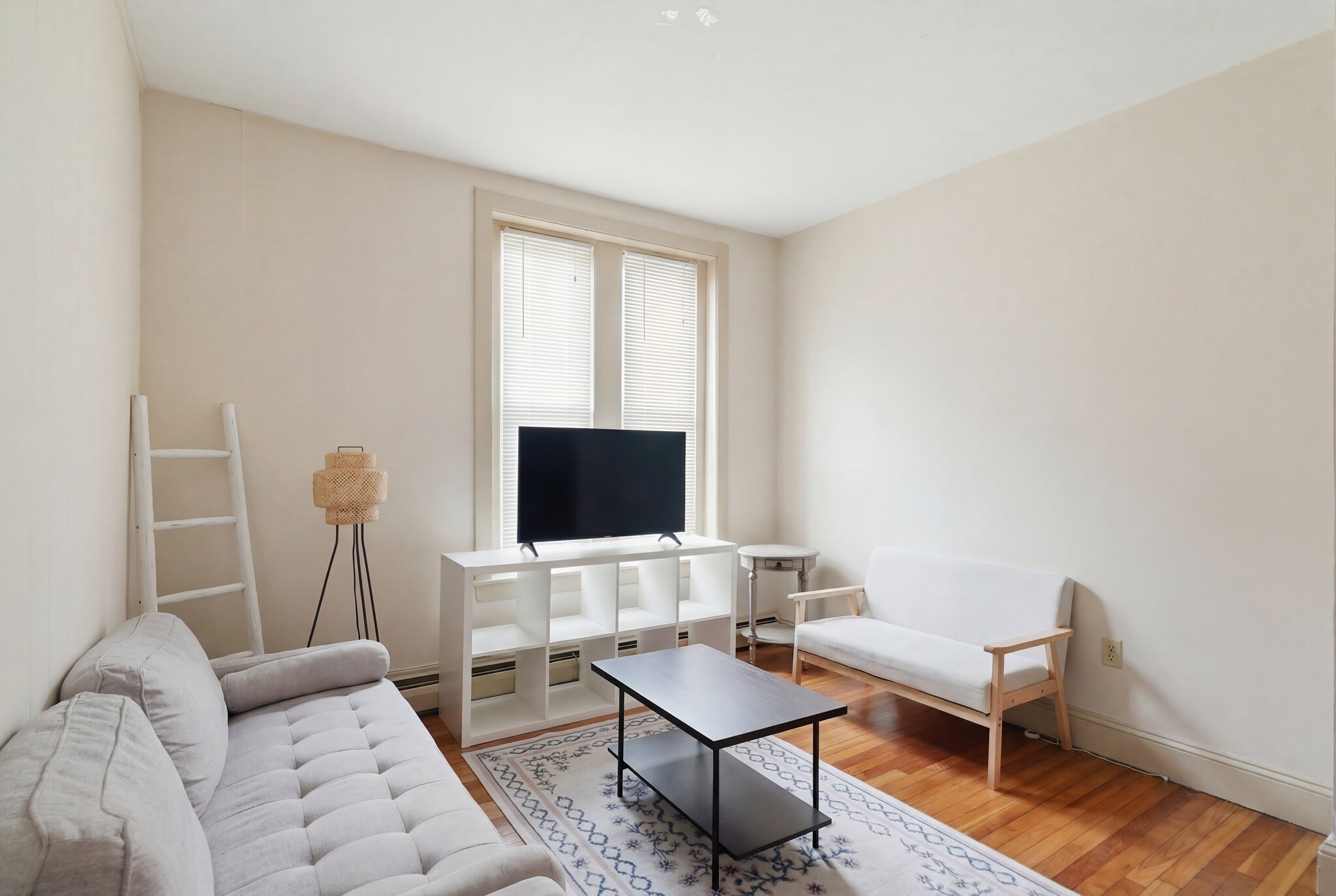 Building Photo - 1466 Tremont St