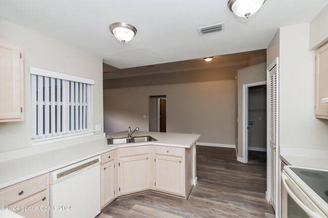 Building Photo - 2059 Allegheny Cir