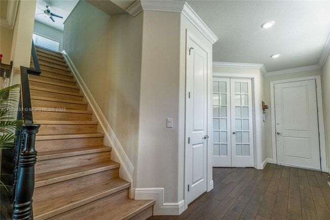 Building Photo - 4658 Greenway Dr