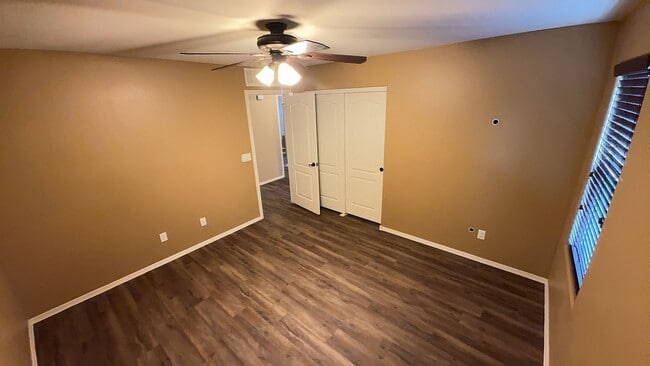 Building Photo - Beautiful 4 Bedroom - 2.5 Bath with Lots of Bonuses - Gilbert