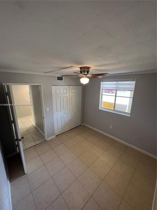 Building Photo - 14931 SW 82nd Ln