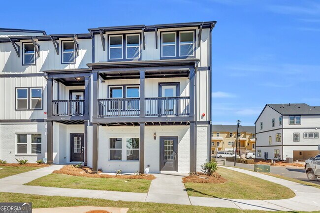 Building Photo - 423 Lincoln St