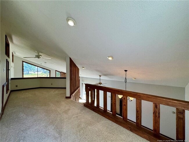 Building Photo - 679 Rosebud Ct