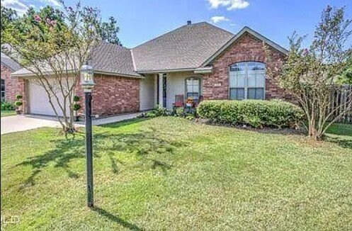 Building Photo - 302 Haguewood Cir