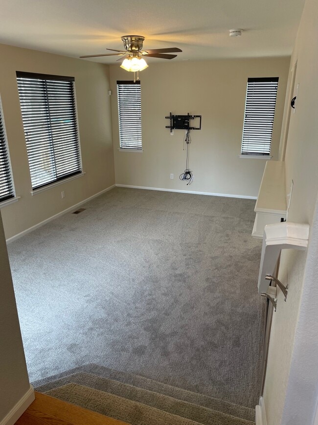 Building Photo - 5505 Abbeywood Cir