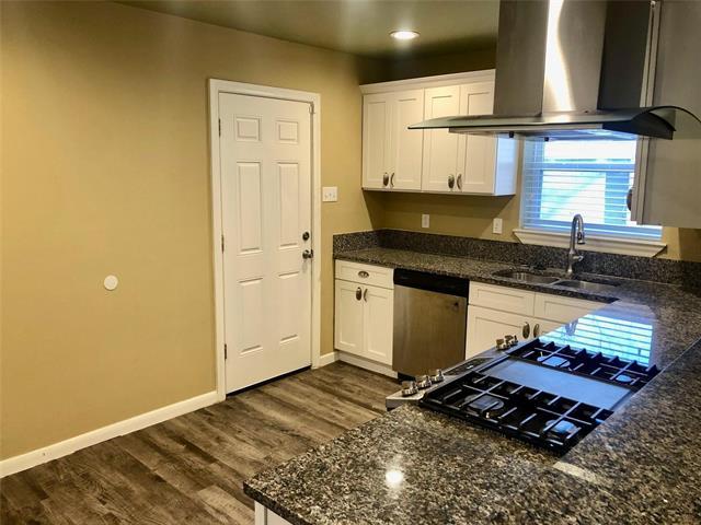 Building Photo - 2425 Materhorn Dr