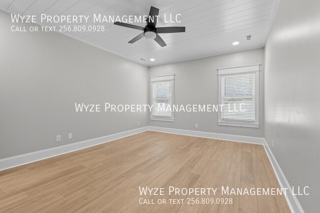 Building Photo - 1113 SE Westmoreland Ave