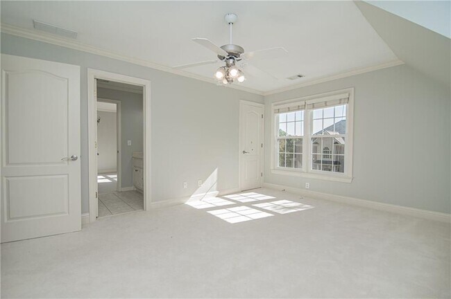 Building Photo - 4012 Erin Dr