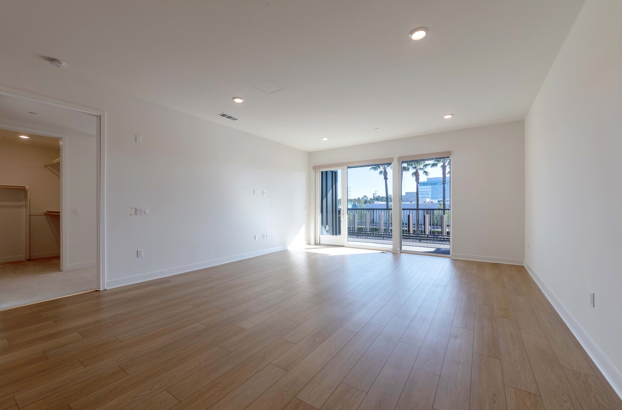 Building Photo - 2207 Rivington