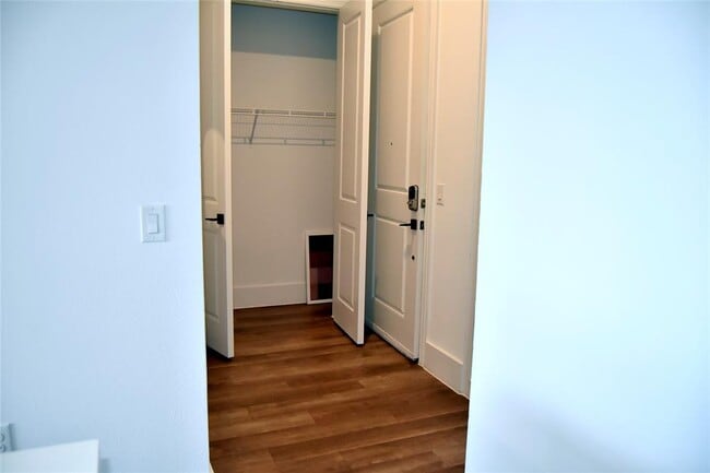 Building Photo - 1508 Blodgett St