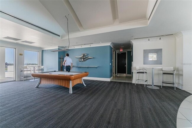 Building Photo - 1209 E Cumberland Ave