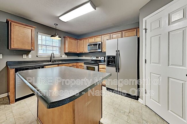 Building Photo - 2042 Shaylin Loop